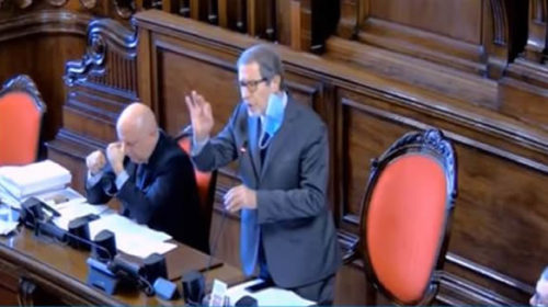 Bufera all’Ars, urla fra Sammartino e Musumeci, il presidente lascia l’aula e scoppia il putiferio 📹 VIDEO