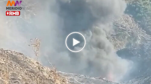 Sicilia, canadair precipita e si schianta sull’Etna: le immagini dal luogo dell’incidente – VIDEO