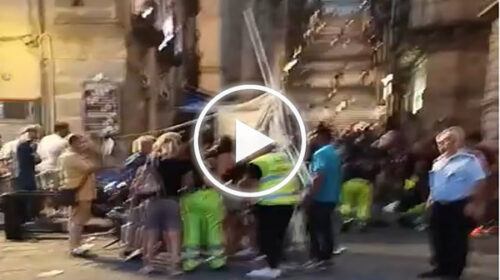 Caltagirone, auto travolge passanti e tavoli di un bar: sette feriti – VIDEO