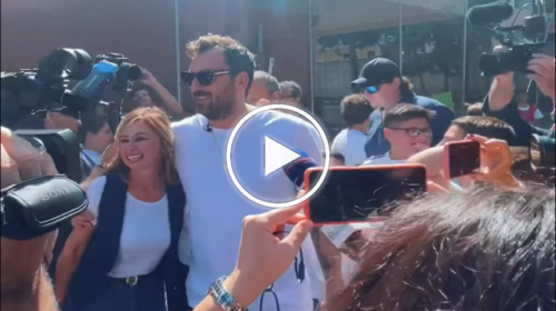 Cesare Cremonini alla scuola Pertini: “Palermo, vai orgogliosa dello Sperone!” – IL VIDEO