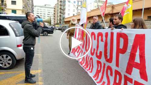 Protesta dei percettori del reddito a Palermo, in pochi davanti alla sede dell’INPS – IL VIDEO