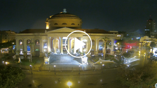 Piove intensamente su Palermo, le immagini IN DIRETTA da Piazza Verdi – IL VIDEO