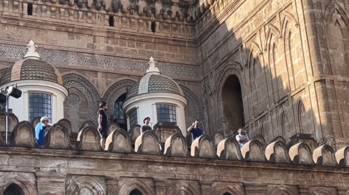 Palermo, le prove de Il Volo dai tetti della Cattedrale incantano i presenti – IL VIDEO