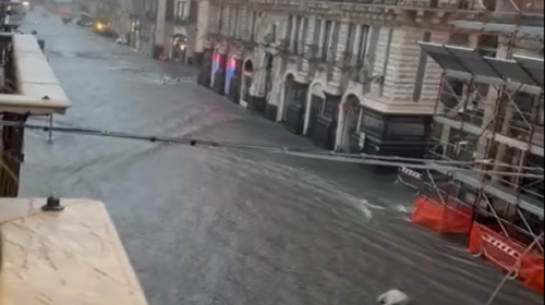 Maltempo Sicilia, forti piogge e strade allagate a Catania – IL VIDEO