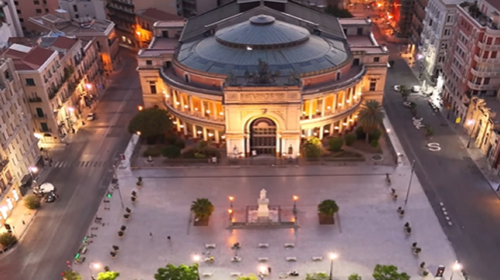 Il teatro Politeama di Palermo: un’esperienza magica all’alba – IL VIDEO