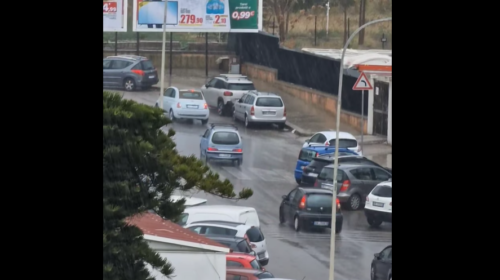 Palermo sotto la pioggia, le immagini dalla città – VIDEO