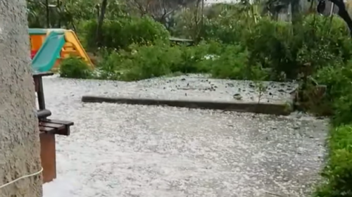 Maltempo, forti piogge e grandinate sul palermitano: le immagini da Carini – IL VIDEO