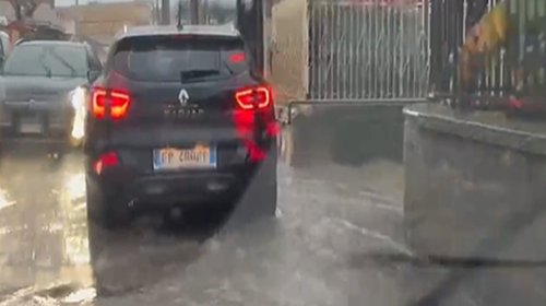 Allagamenti a Palermo e provincia, danni agli automobilisti per le strade colabrodo – IL VIDEO