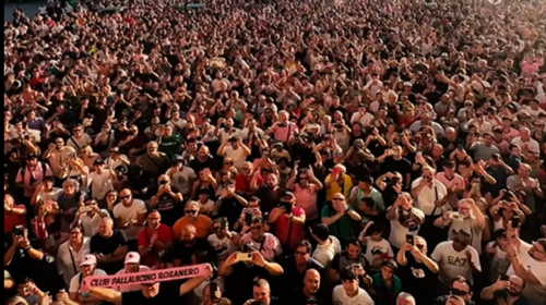 Fumogeni, cori e un’accoglienza da brividi: l’era Inzaghi a Palermo è iniziata così – IL VIDEO