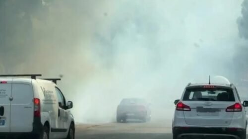 VIDEO: Sterpaglie a fuoco in viale Regione Siciliana, difficoltà per gli automobilisti in transito
