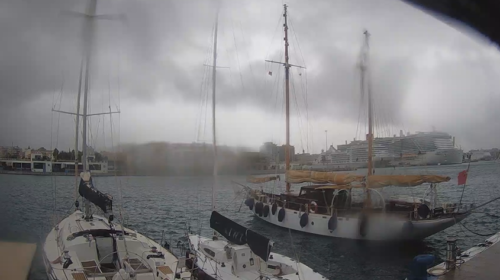 Intenso peggioramento su Palermo, le immagini IN DIRETTA dal Porto – IL VIDEO